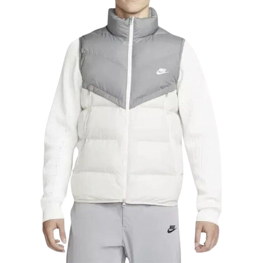 Onesizestore Giacca Smanicato Nike Storm-FIT Windbreaker DR9617 084