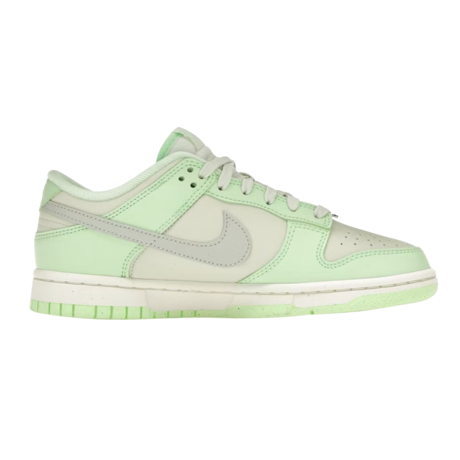 Onesizestore Nike Dunk Low SE Next Nature (W) FN6344 001