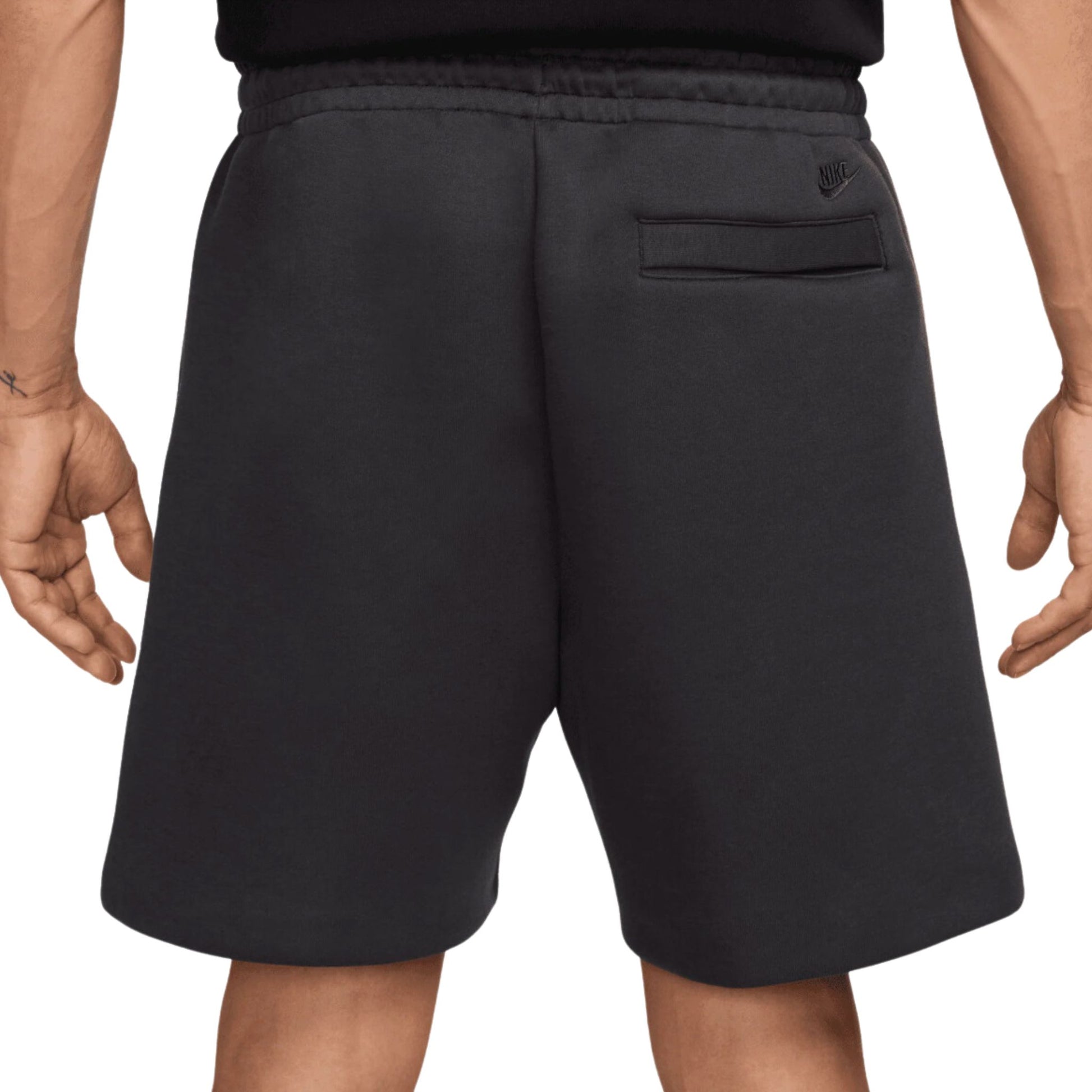 Onesize Nike Pantaloncini Tech Fleece FZ7574 060