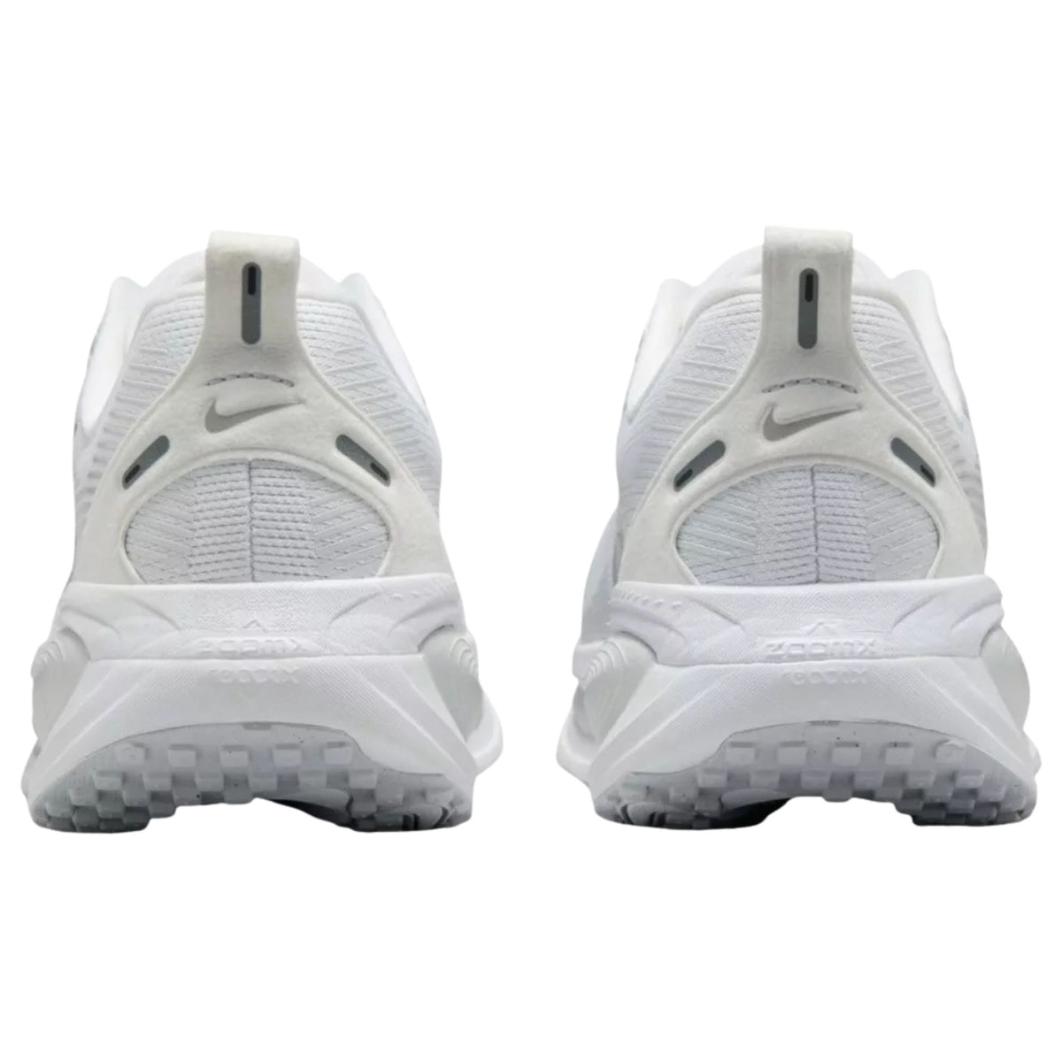Onesizestore Nike Vomero 18 (W) HM6804 104