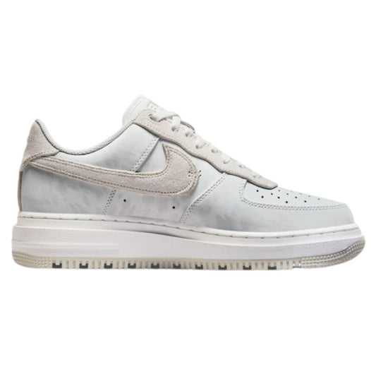 Onesizestore Nike Air Force 1 Luxe "Summit White" DD9605 100
