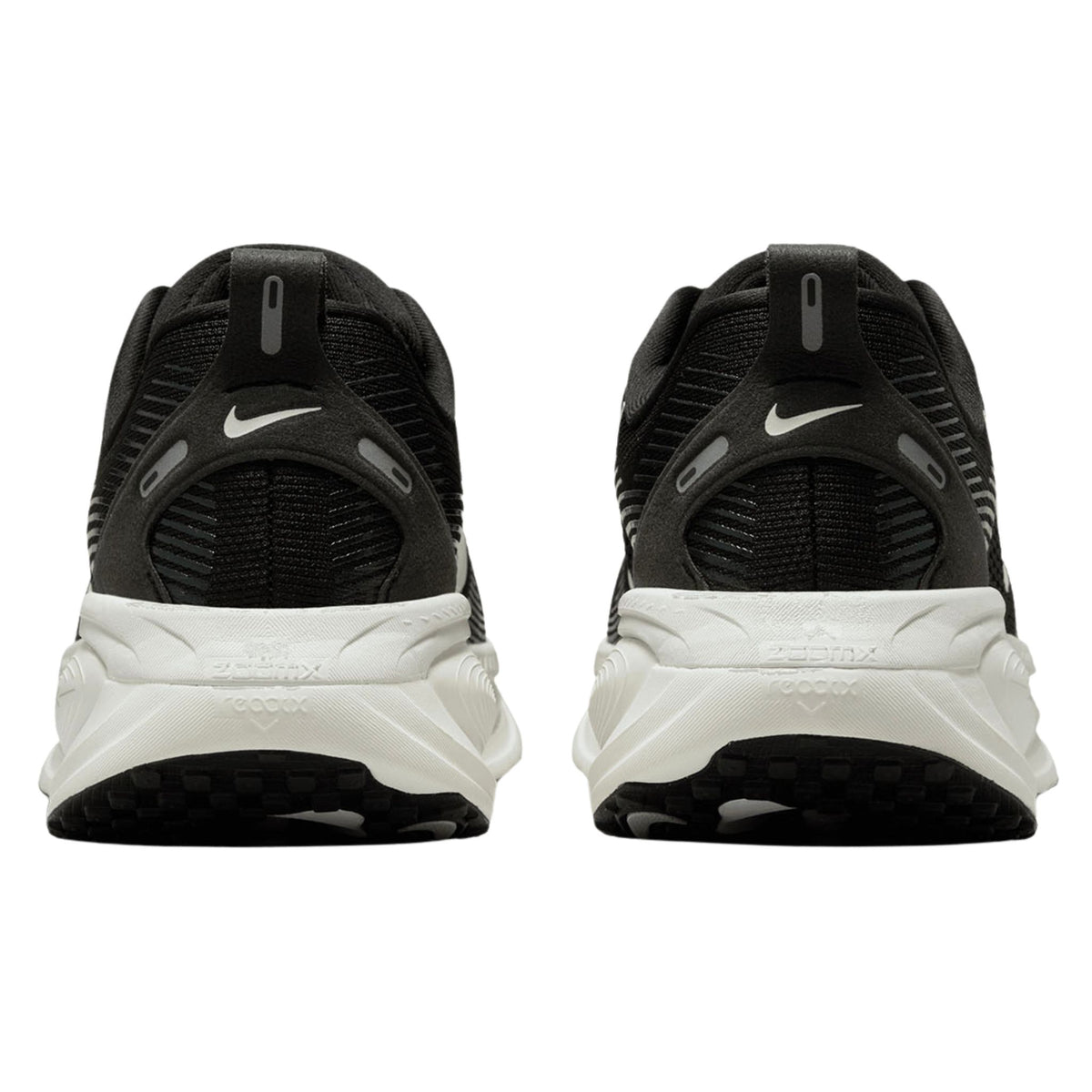 Onesizestore Nike Vomero 18 HM6804 005
