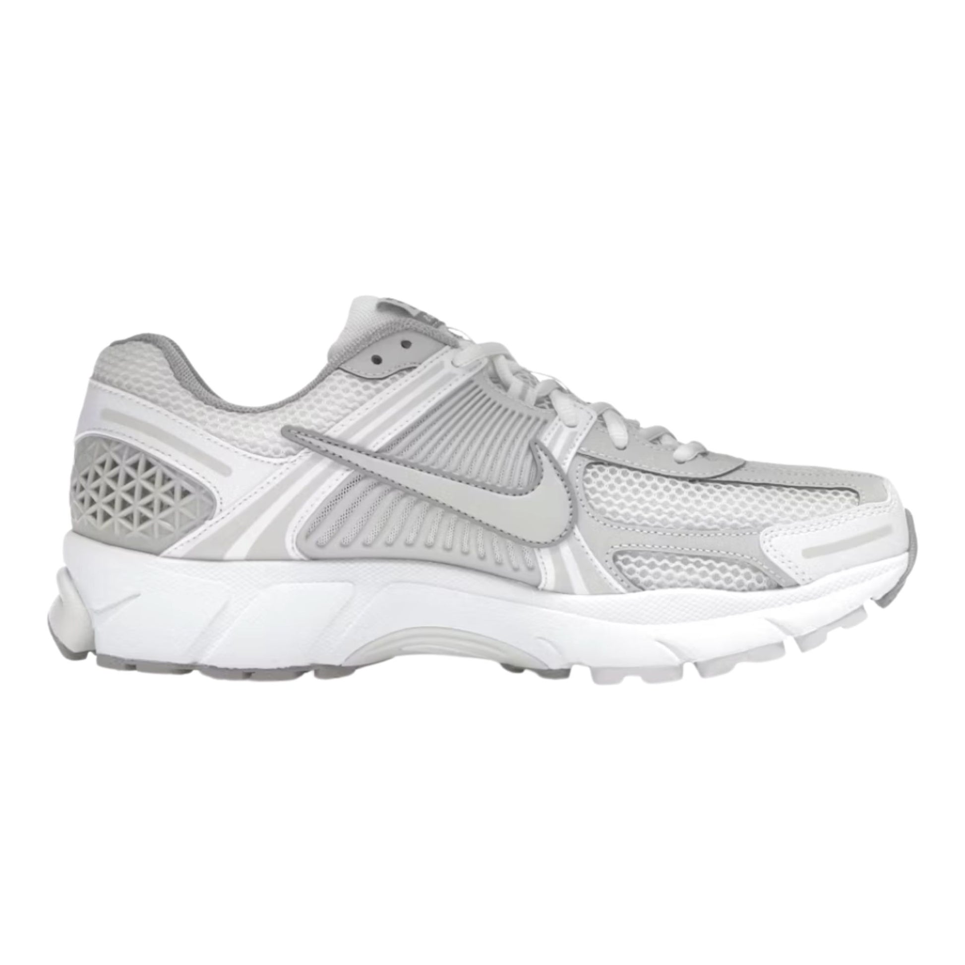 Onesizestore Nike Zoom Vomero 5 (W) FJ2028 107
