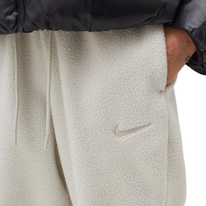 Onesizestore Pantalone Di Tuta Nike Plush Jogger (W) DQ6812 072